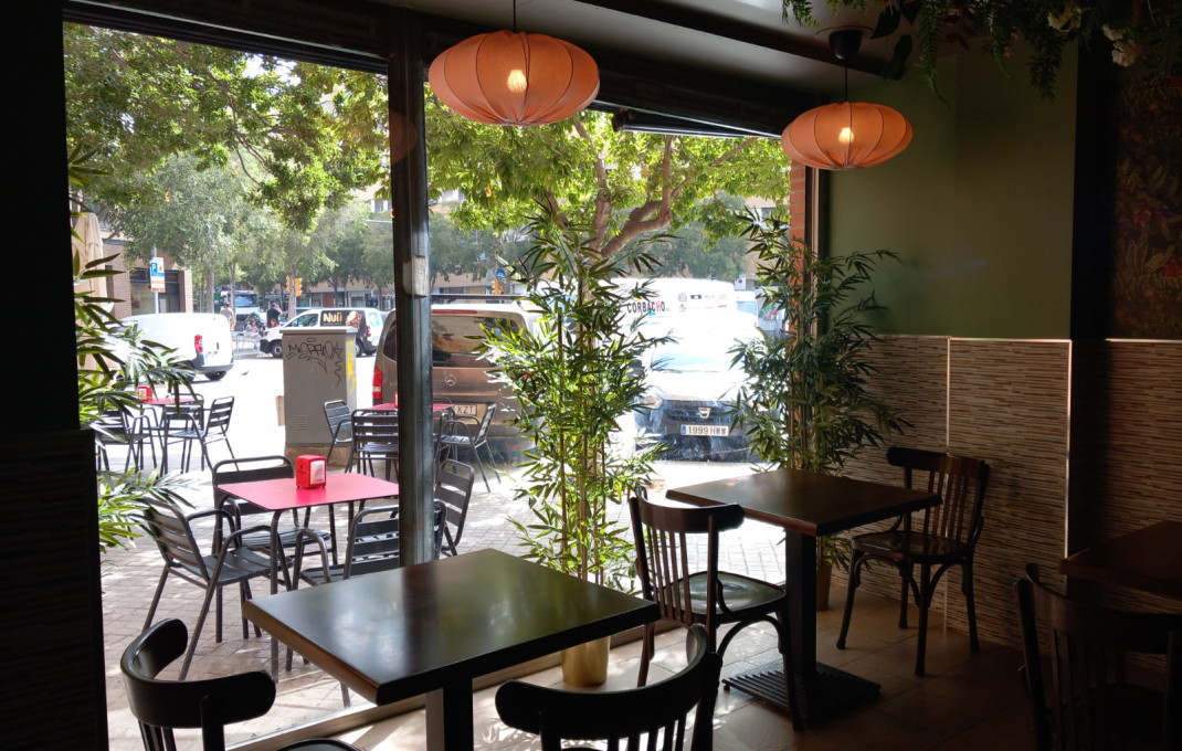 Transfert - Restaurant -
Barcelona - Poblenou