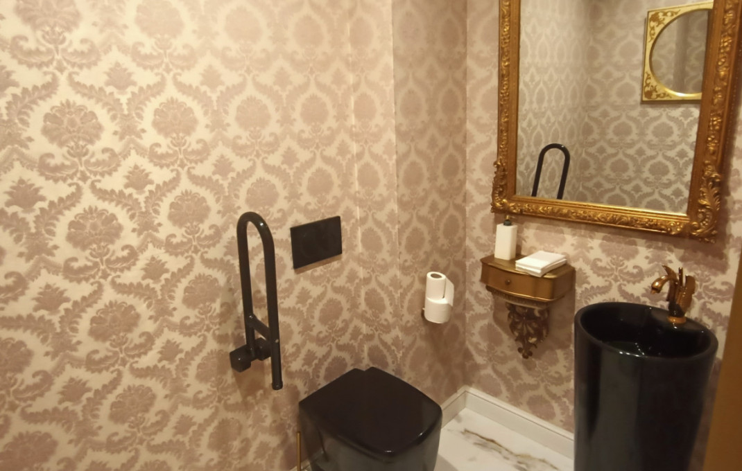 Traspaso - Restaurante -
Barcelona - Eixample