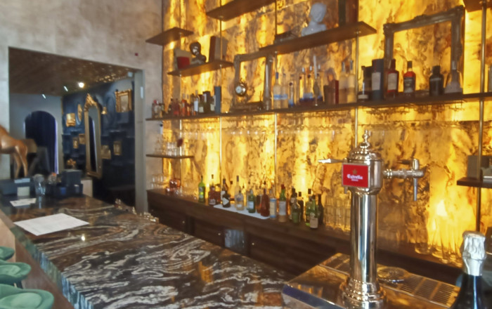 Traspaso - Restaurante -
Barcelona - Eixample