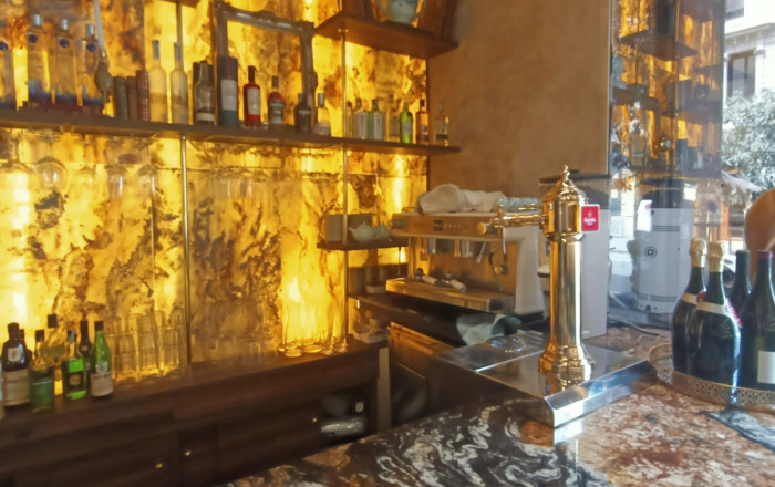 Traspaso - Restaurante -
Barcelona - Eixample