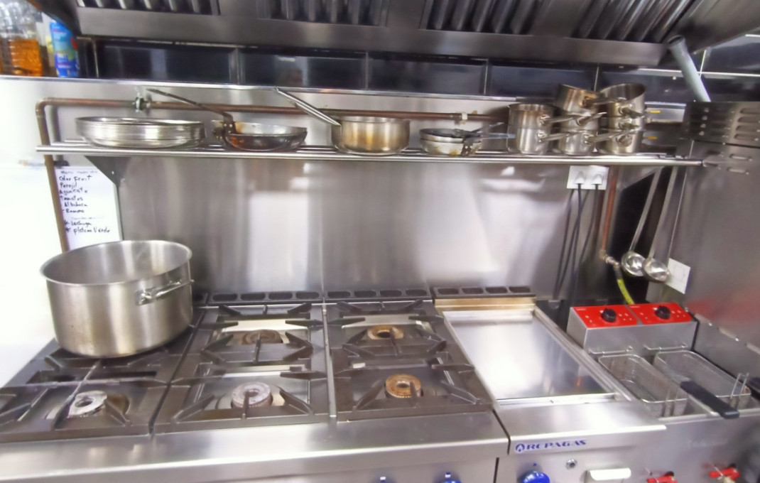 Traspaso - Restaurante -
Barcelona - Eixample