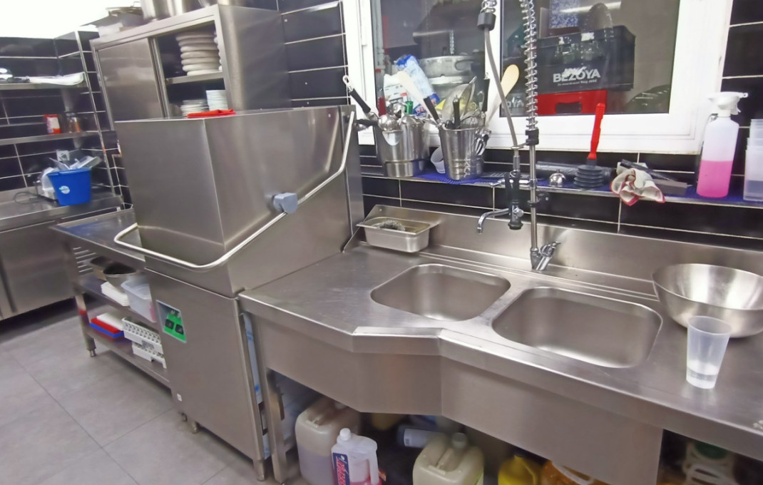 Traspaso - Restaurante -
Barcelona - Eixample