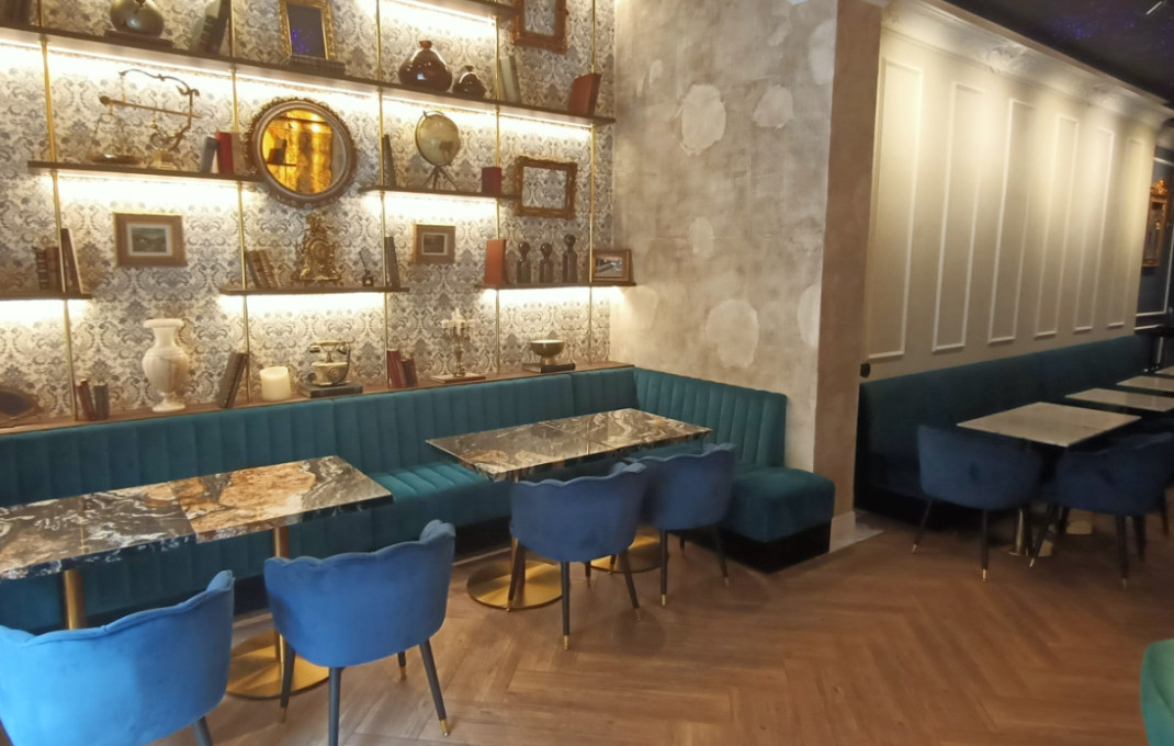 Traspaso - Restaurante -
Barcelona - Eixample