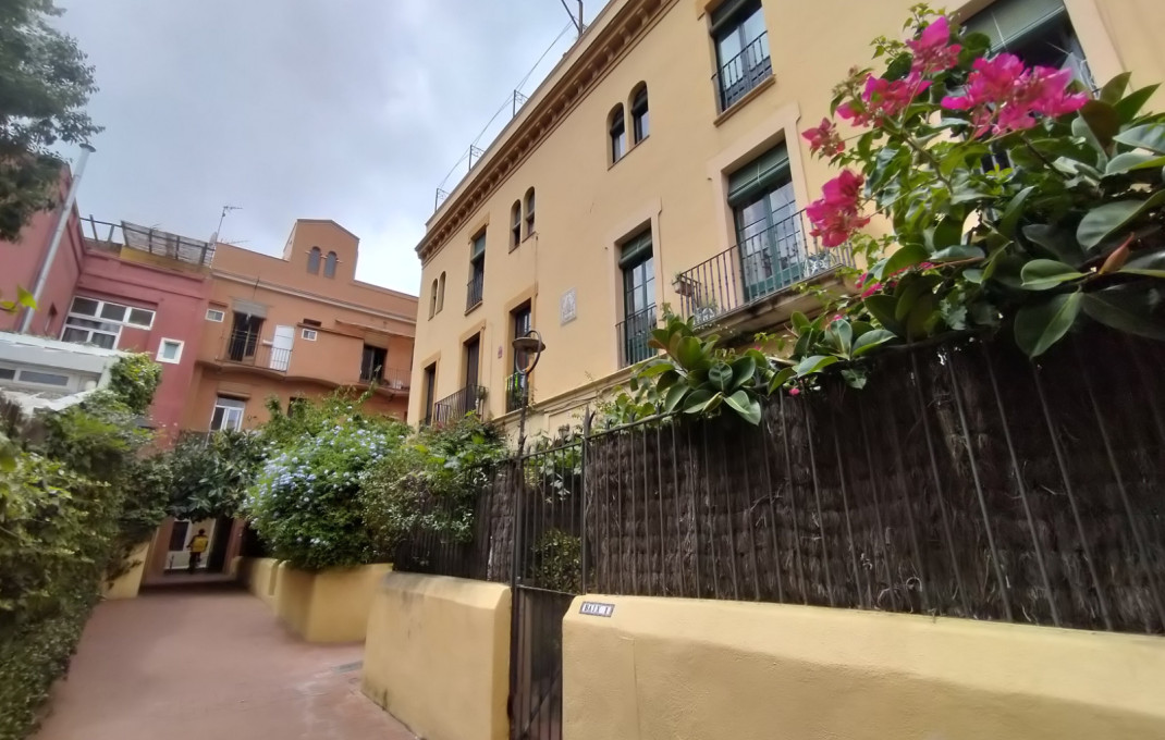 Traspaso - Local comercial -
Barcelona - Sarria-Sant Gervasi