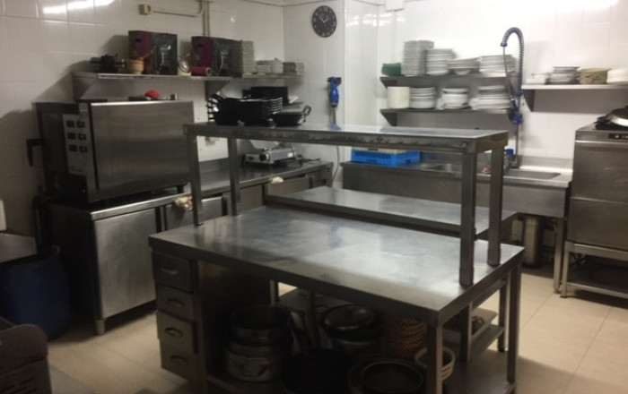 Traspaso - Restaurante -
La Roca del Vallès