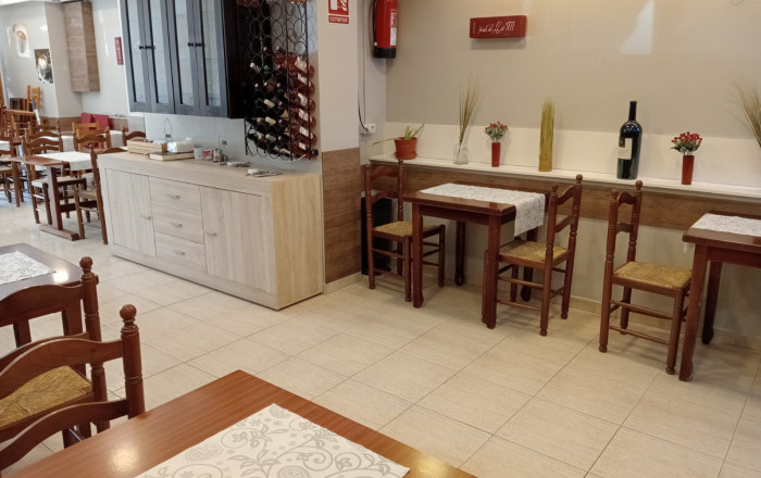 Traspaso - Restaurante -
La Roca del Vallès