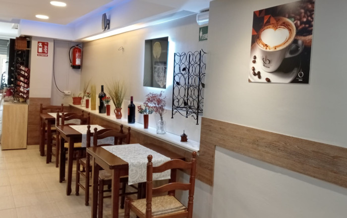 Traspaso - Restaurante -
La Roca del Vallès