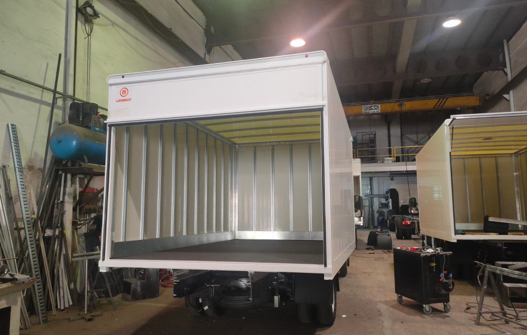 Revente - Naves y solares -
Barcelona - Bon Pastor