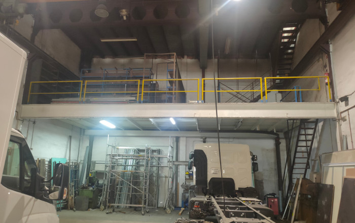 Revente - Naves y solares -
Barcelona - Bon Pastor