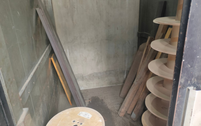 Revente - Naves y solares -
Barcelona - Bon Pastor