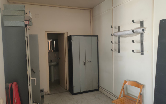 Revente - Naves y solares -
Barcelona - Bon Pastor