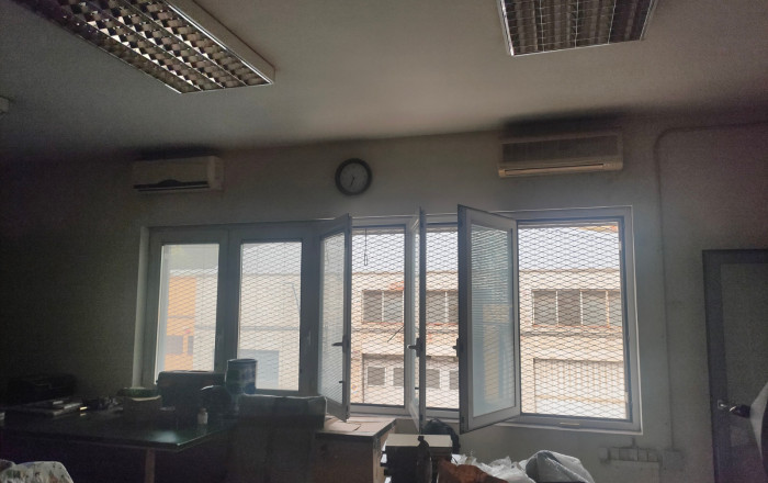 Revente - Naves y solares -
Barcelona - Bon Pastor