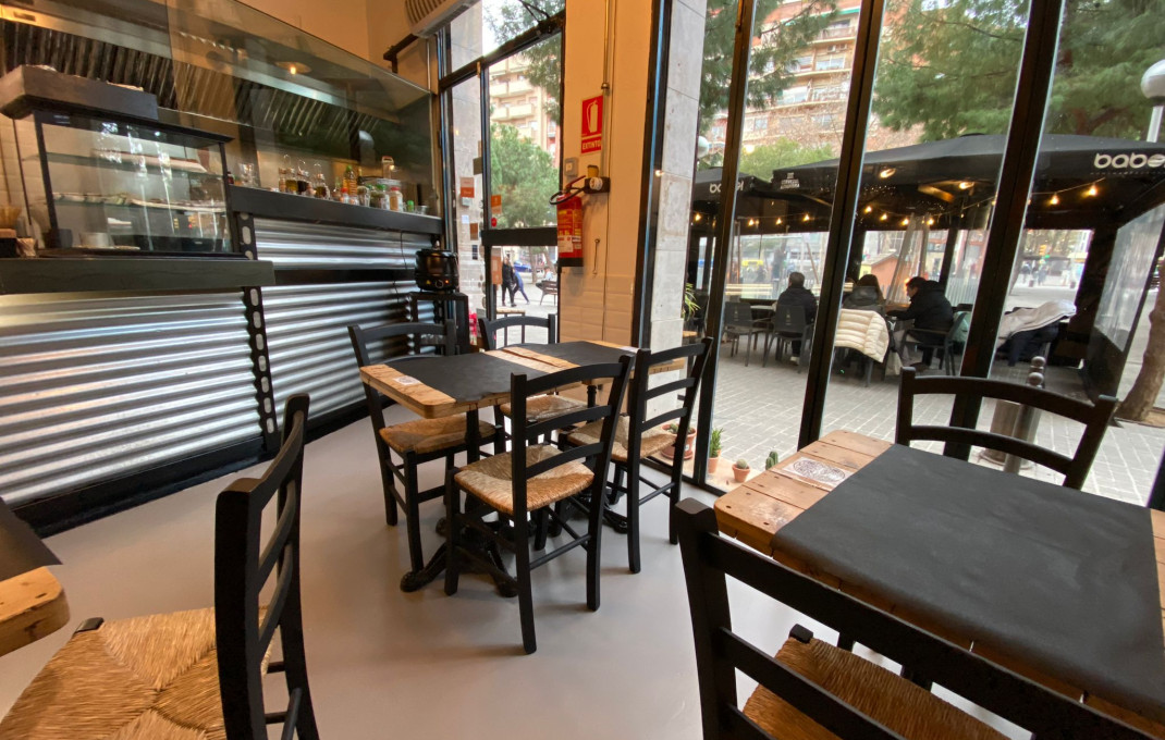 Traspaso - Licencia C2 -
Barcelona - Poblenou