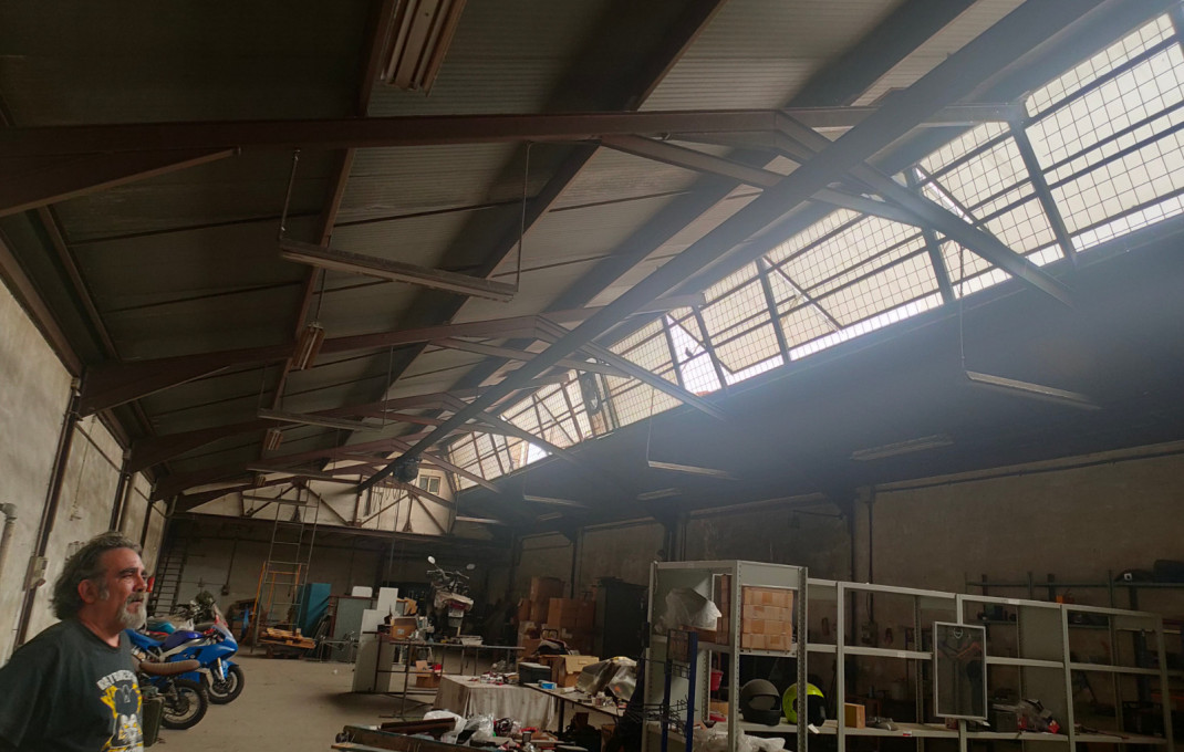 Revente - Naves y solares -
Barcelona - Bon Pastor