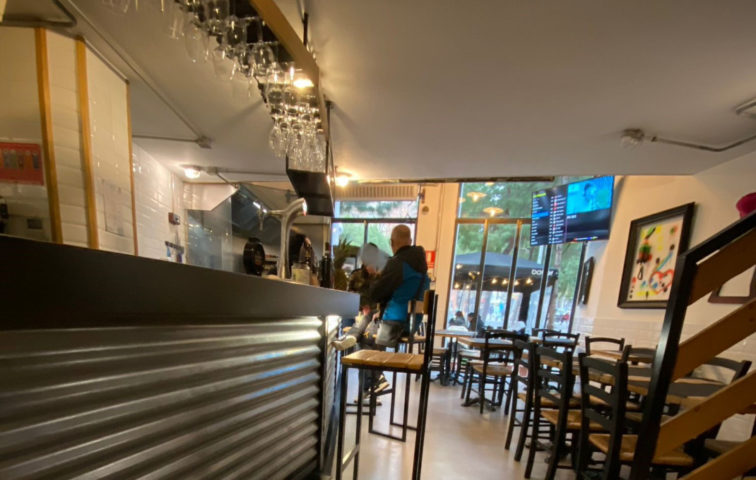 Traspaso - Licencia C2 -
Barcelona - Poblenou