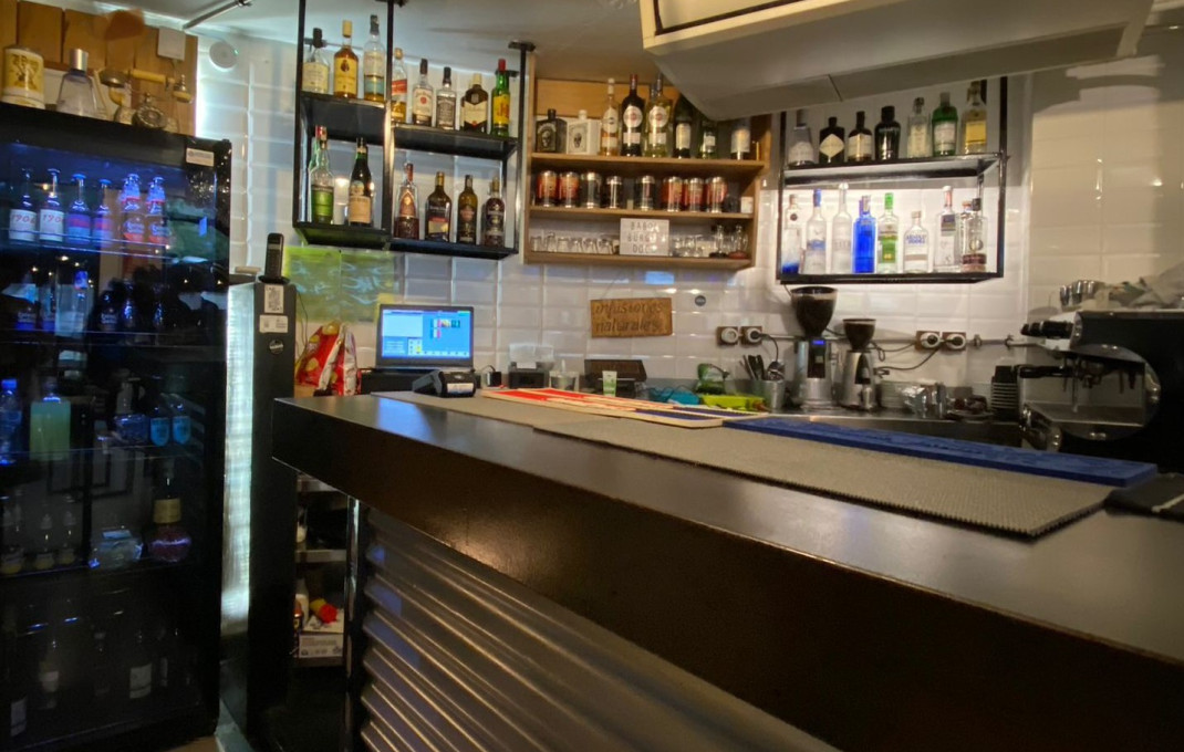 Traspaso - Licencia C2 -
Barcelona - Poblenou