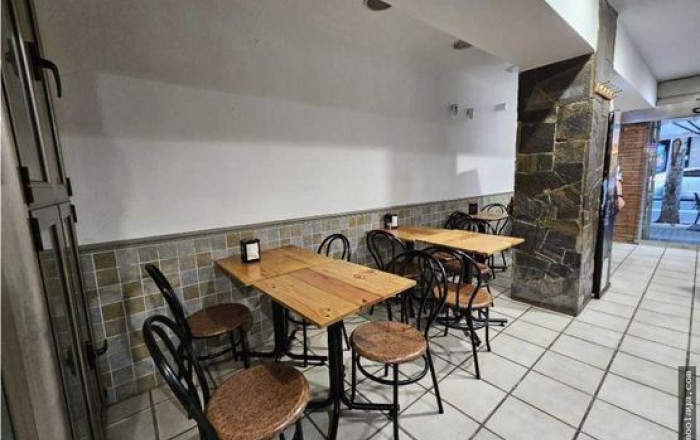 Traspaso - Restaurante -
Barcelona - Sagrada familia