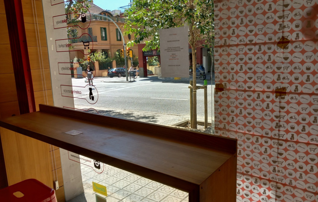 Traspaso - Take Away -
Barcelona - Galvany