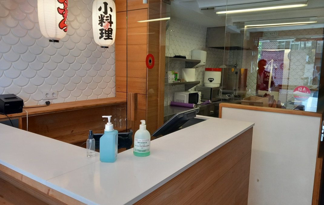 Traspaso - Take Away -
Barcelona - Galvany