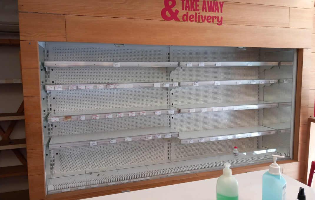 Traspaso - Take Away -
Barcelona - Galvany