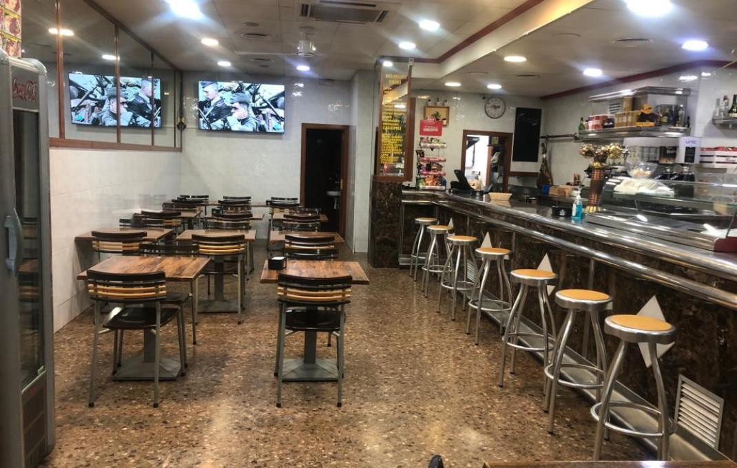 Transfert - Restaurant -
Badalona - Centre