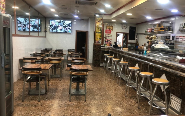 Transfert - Restaurant -
Badalona - Centre