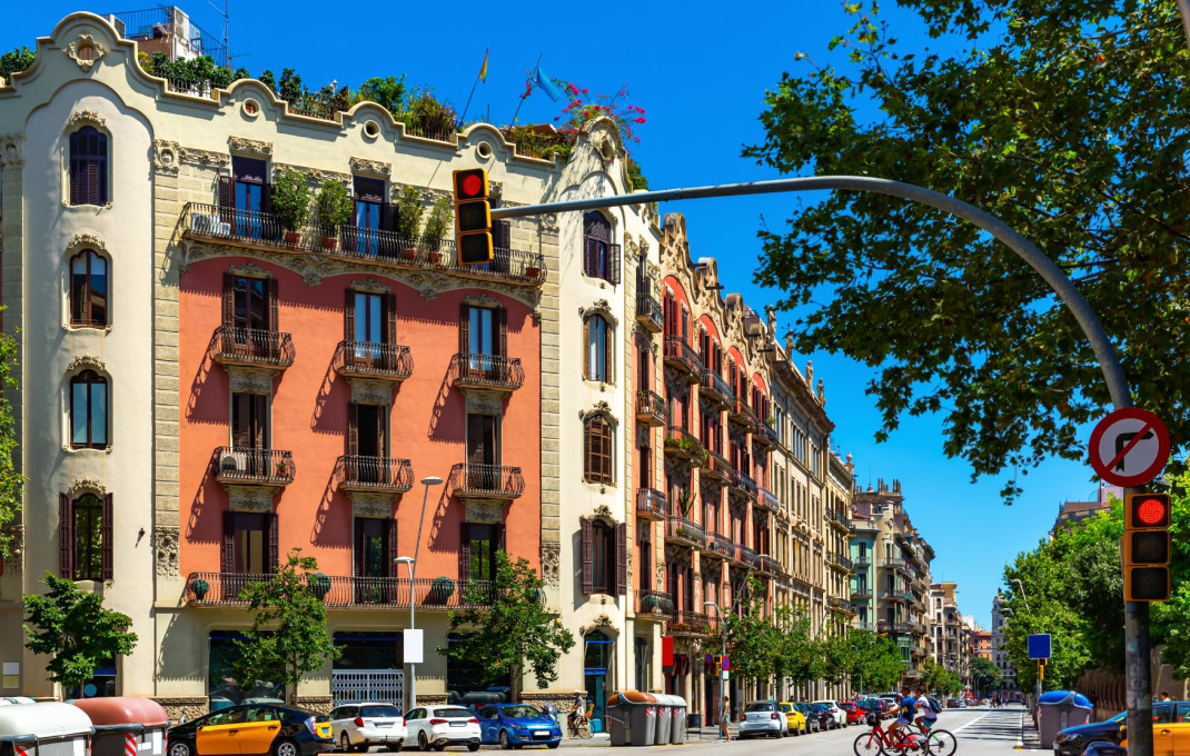 Transfert - Bar- C1 -
Barcelona