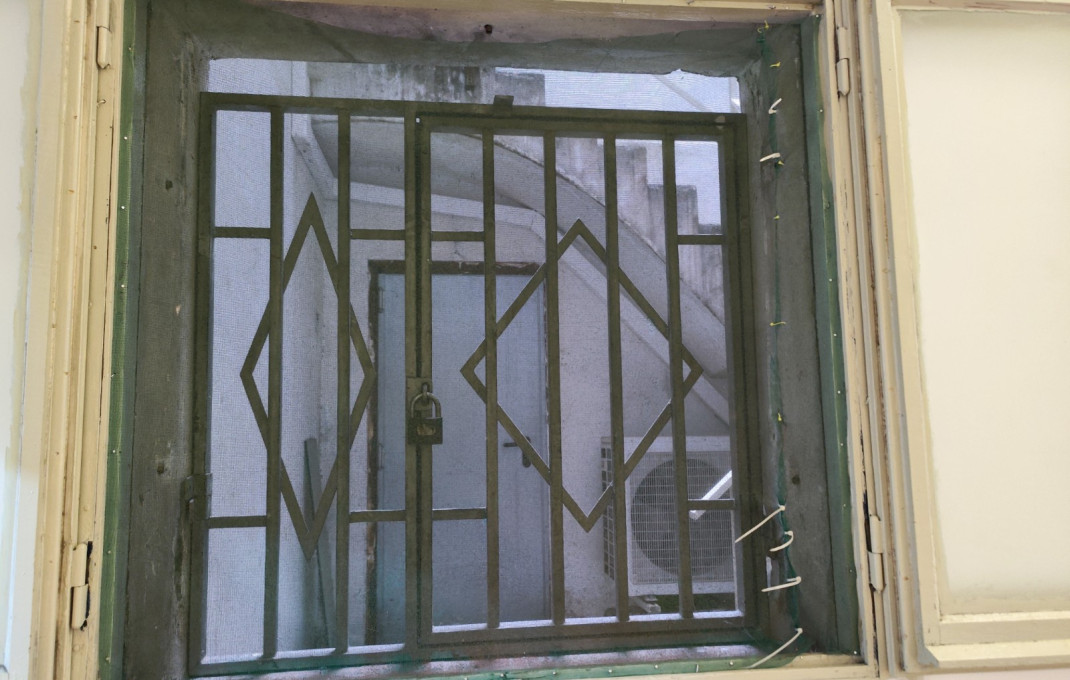 Venta - Local comercial -
Barcelona - Guinardo