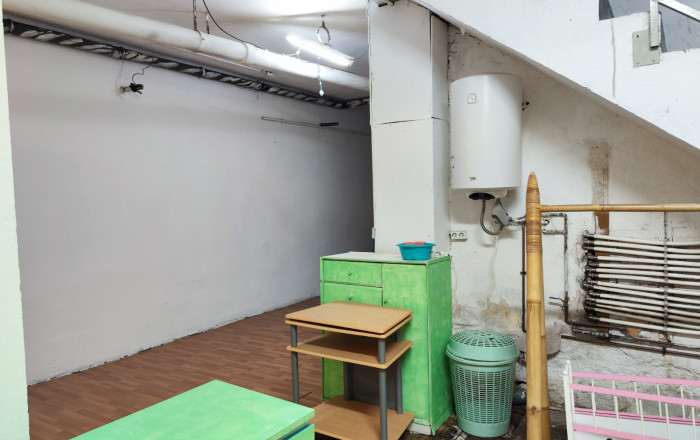 Venta - Local comercial -
Barcelona - Guinardo