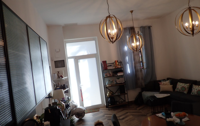 Venta - Piso -
Barcelona - Poblenou