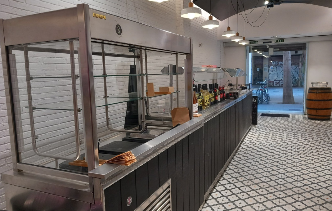 Traspaso - Take Away -
Barcelona - Ciutat Vella