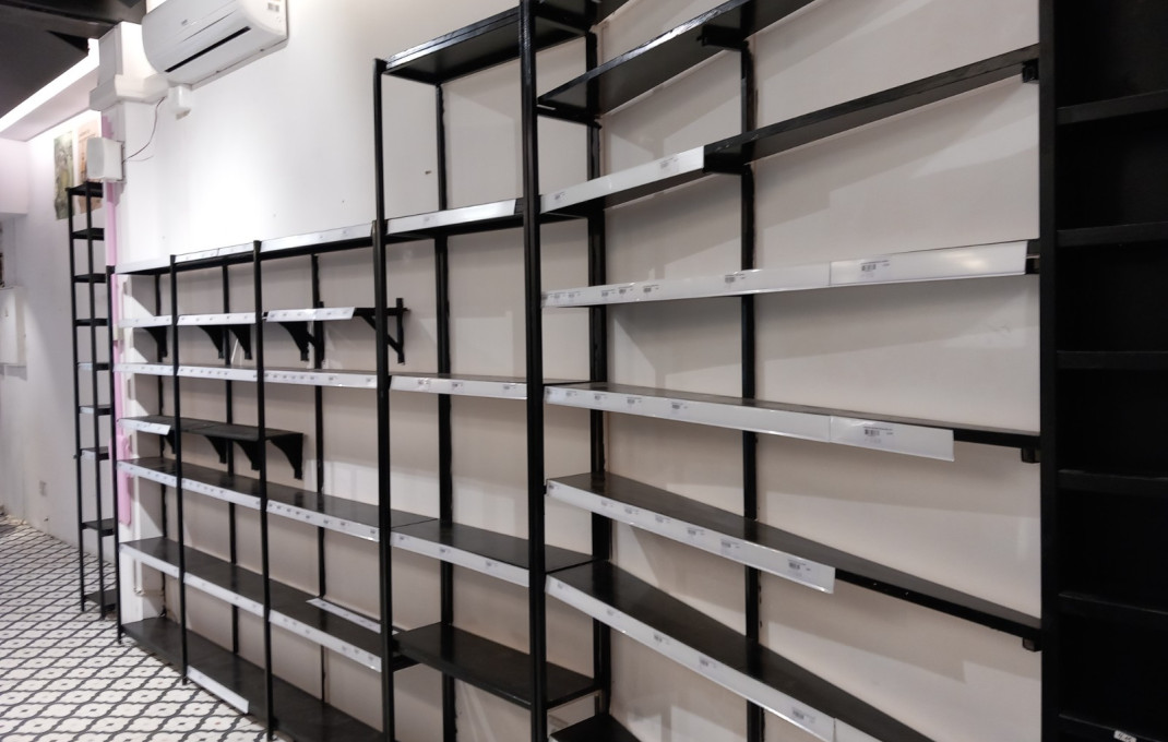 Traspaso - Take Away -
Barcelona - Ciutat Vella