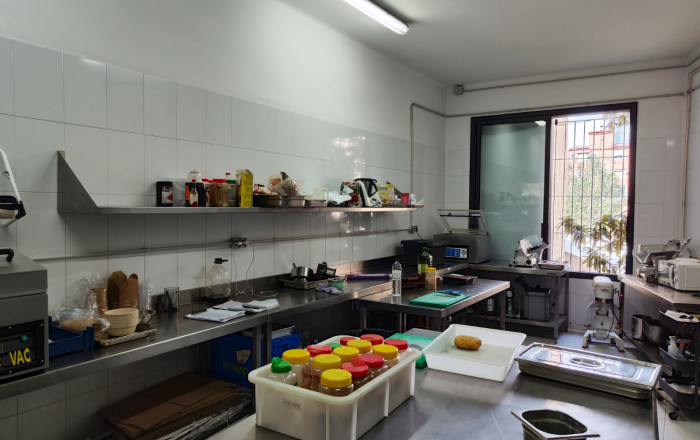 Transfert - cuisine industrielle -
Barcelona - Poblenou