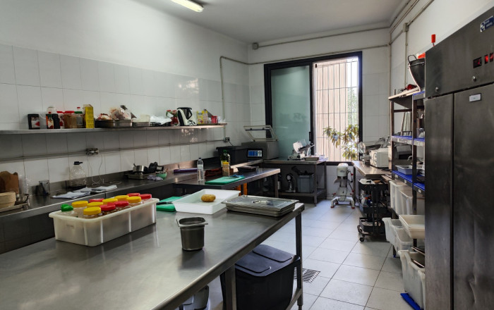 Transfert - cuisine industrielle -
Barcelona - Poblenou