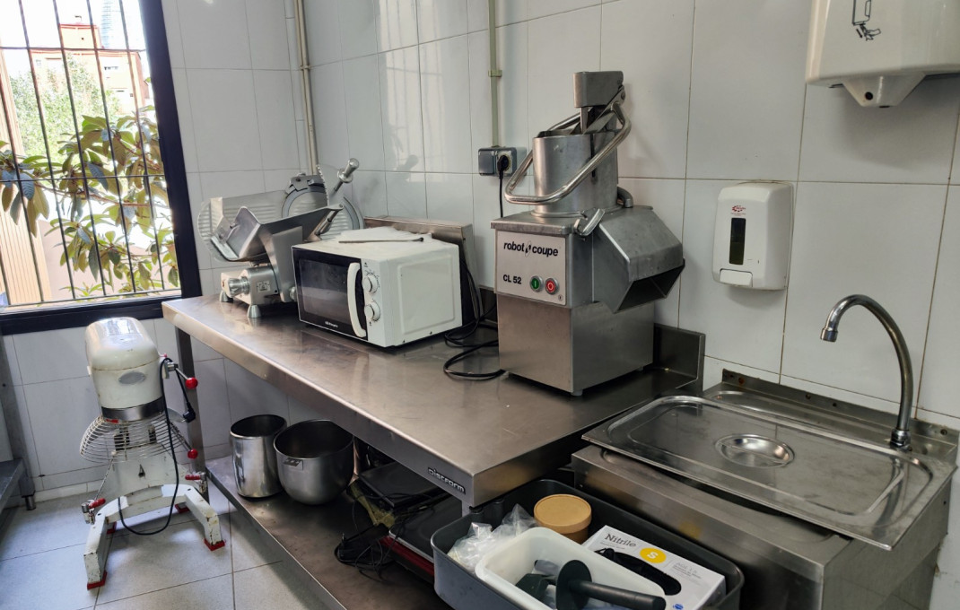 Transfert - cuisine industrielle -
Barcelona - Poblenou