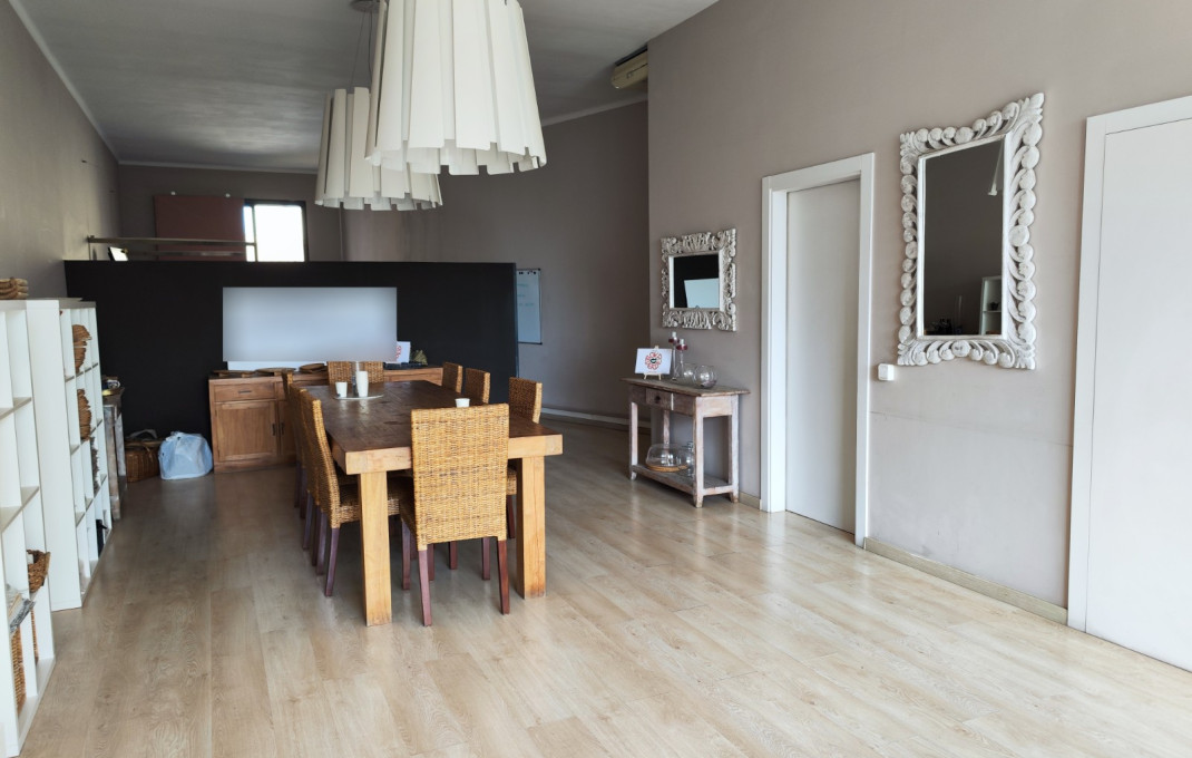 Transfert - cuisine industrielle -
Barcelona - Poblenou