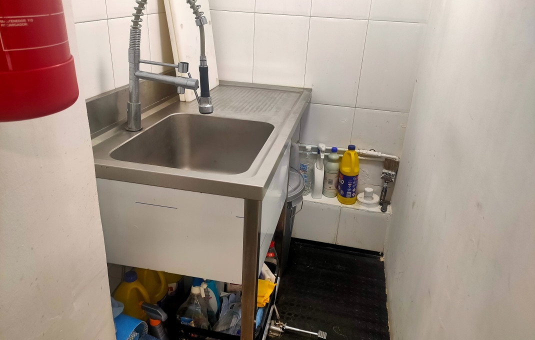 Transfert - Take Away -
Badalona - La Rambla