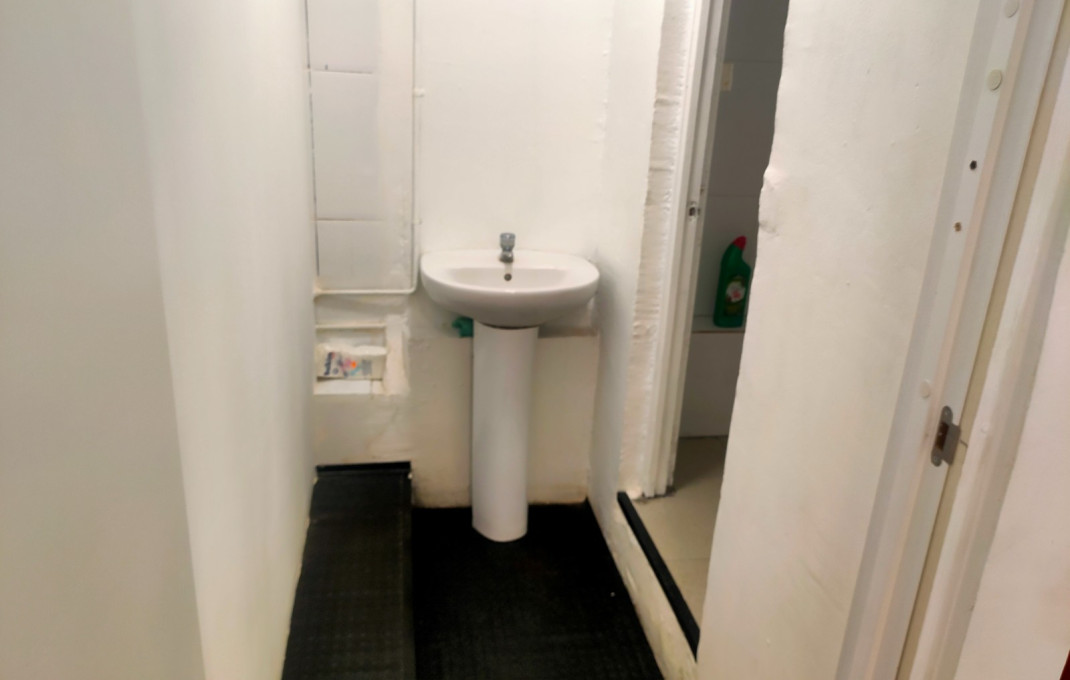 Transfert - Take Away -
Badalona - La Rambla