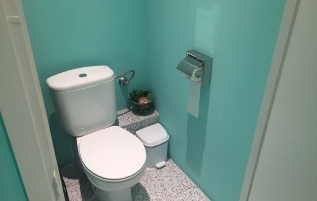 Traspaso - Peluquerias y Estetica -
Sabadell