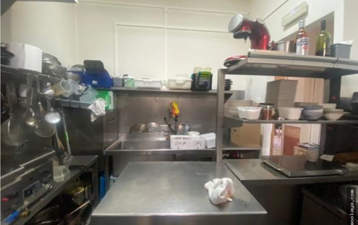 Transfert - Restaurant -
Roses