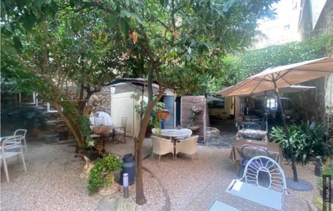 Transfert - Restaurant -
Roses