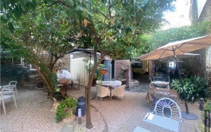 Transfert - Restaurant -
Roses