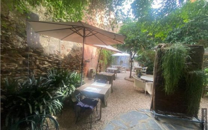 Transfert - Restaurant -
Roses