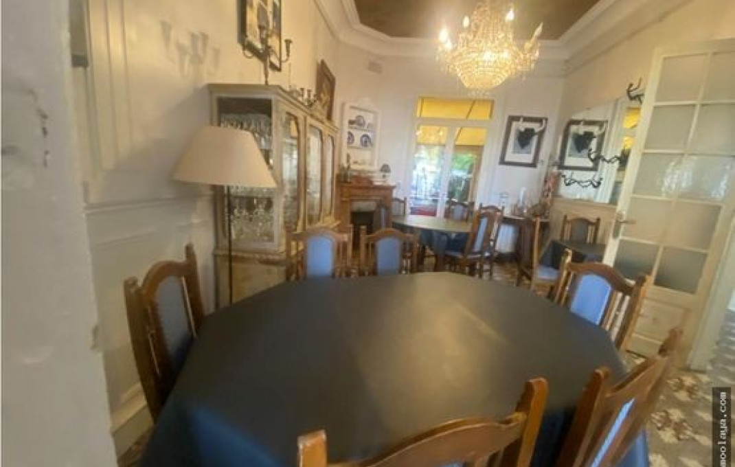 Transfert - Restaurant -
Roses