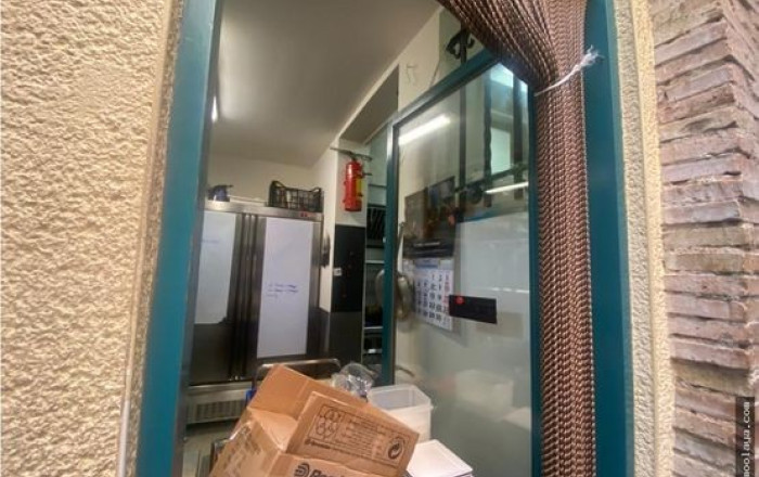 Transfert - Restaurant -
Roses