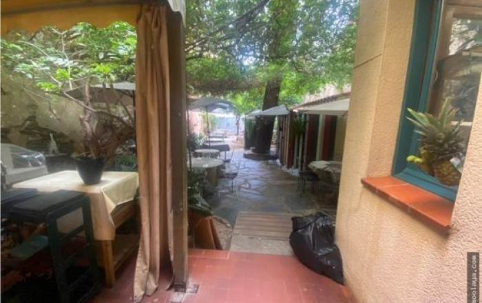 Transfert - Restaurant -
Roses