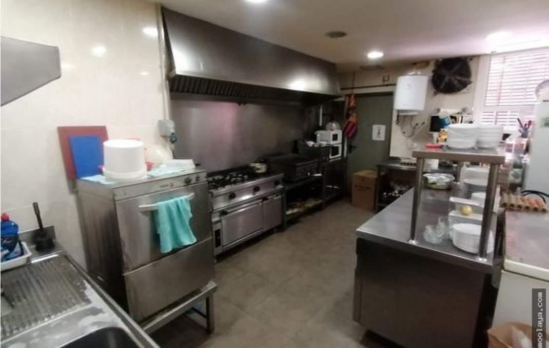 Transfert - Restaurant -
Barcelona - Zona Franca