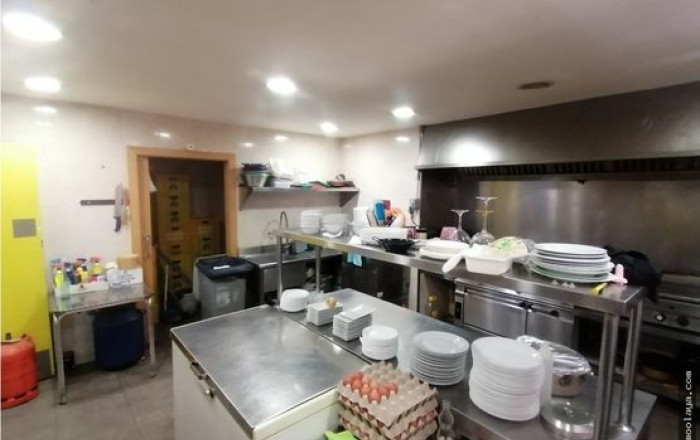 Transfert - Restaurant -
Barcelona - Zona Franca