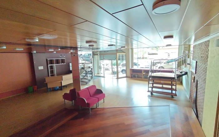 Venta - Local comercial -
Sant Feliu - Mas LLuí