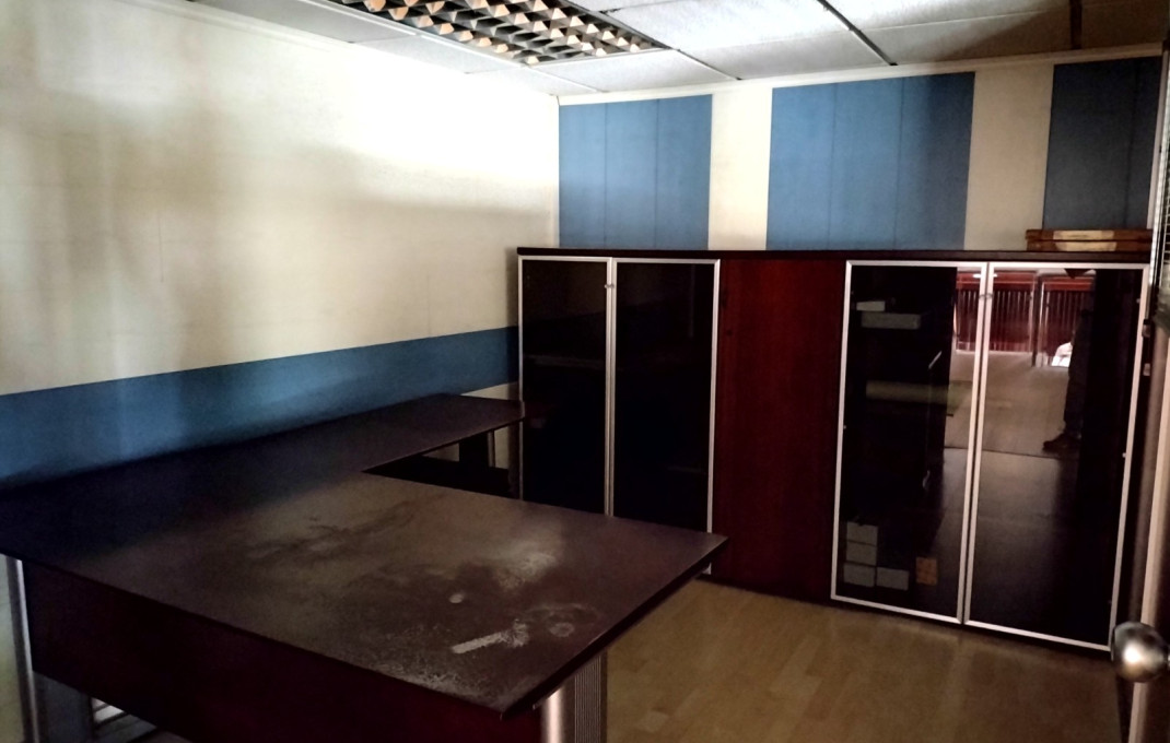 Venta - Local comercial -
Sant Feliu - Mas LLuí